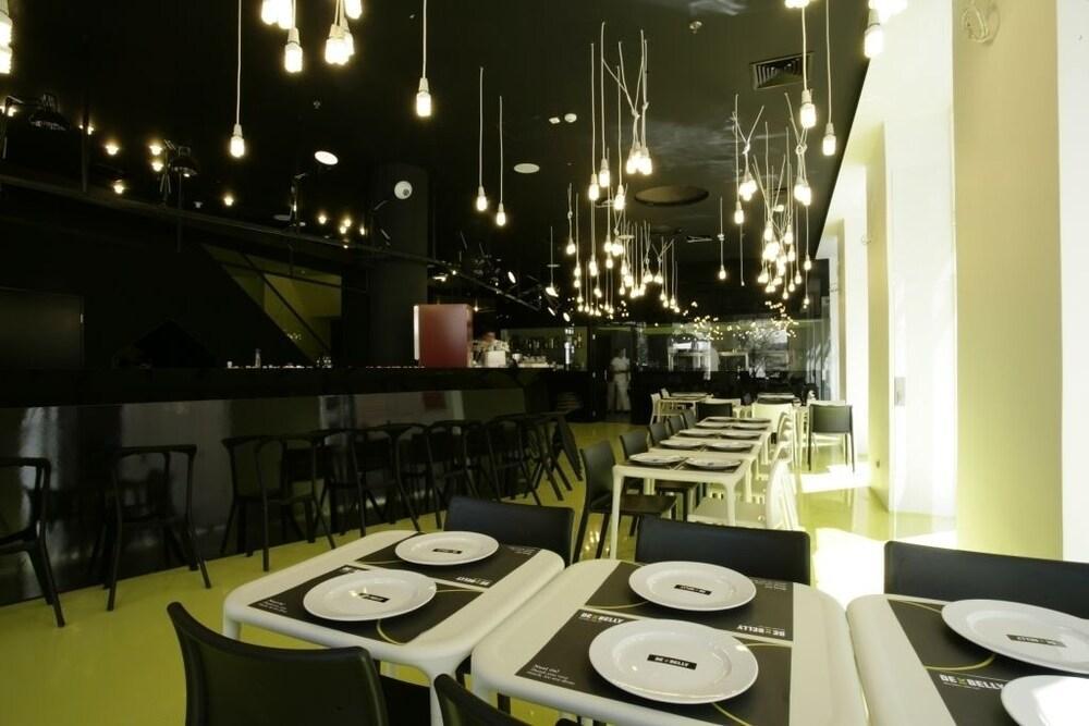 Design Hostel One Спліт Екстер'єр фото