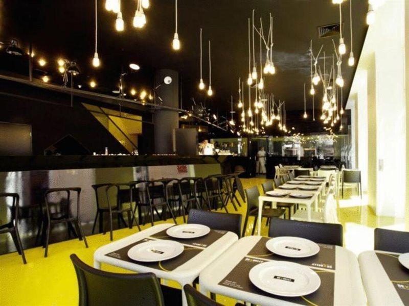 Design Hostel One Спліт Екстер'єр фото