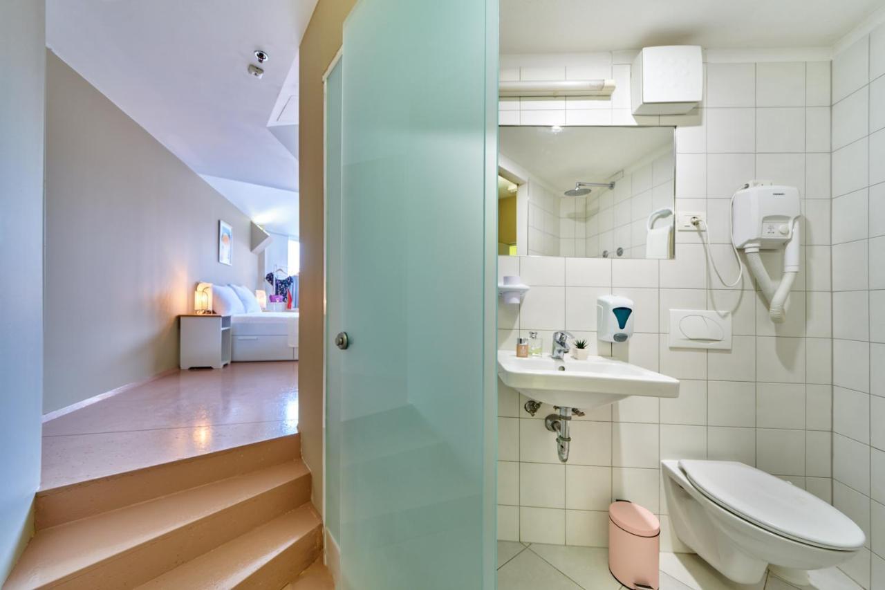 Design Hostel One Спліт Екстер'єр фото