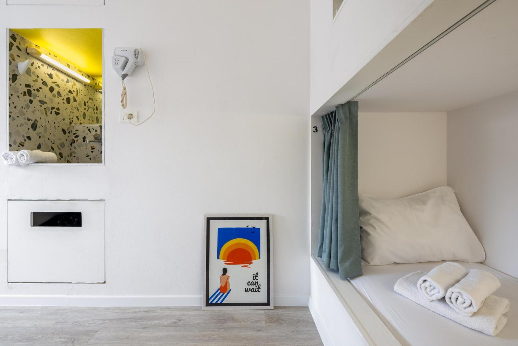 Design Hostel One Спліт Екстер'єр фото