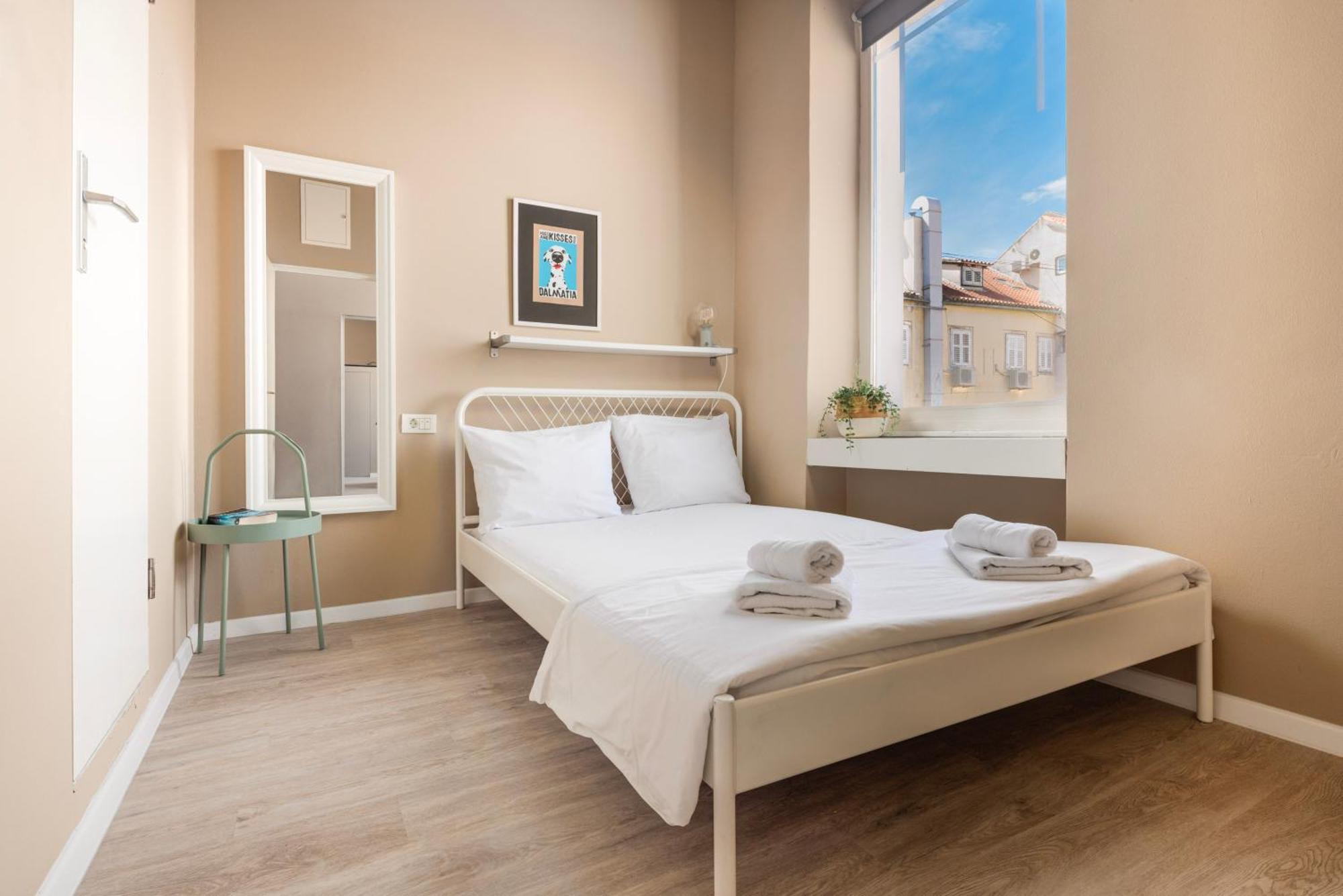 Design Hostel One Спліт Екстер'єр фото